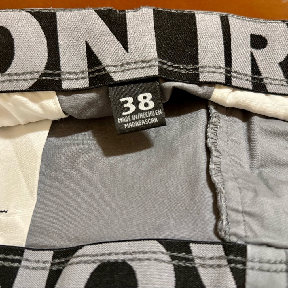 Iron Co Gray Cargo Men Shorts - Picture 5 of 7